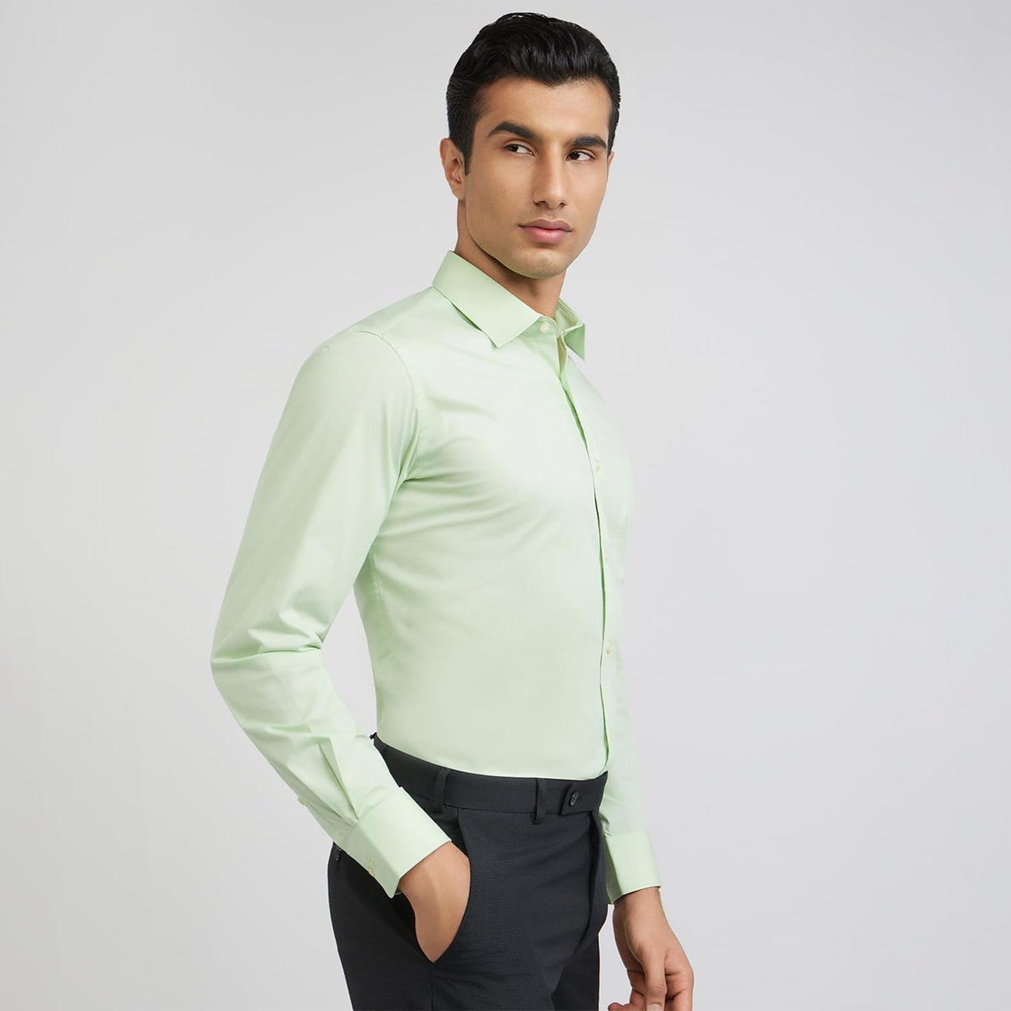 Raymond Men's Regular Fit Solid Pattern Pure Cotton Semi Cut Away Collar Full Sleeve Formal Shirt