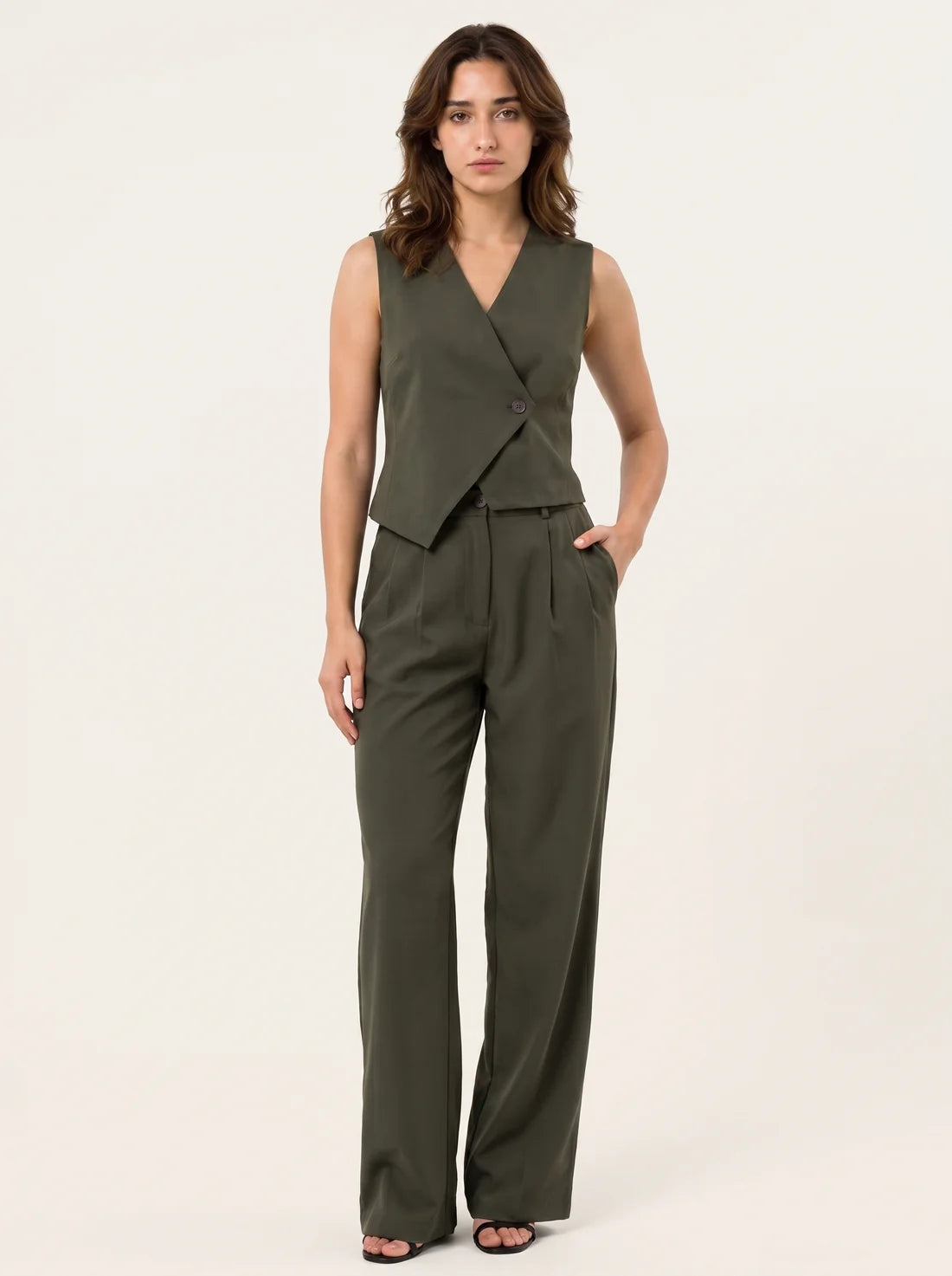Boss Bella - Slash It Waistcoat With Trousers: Olive