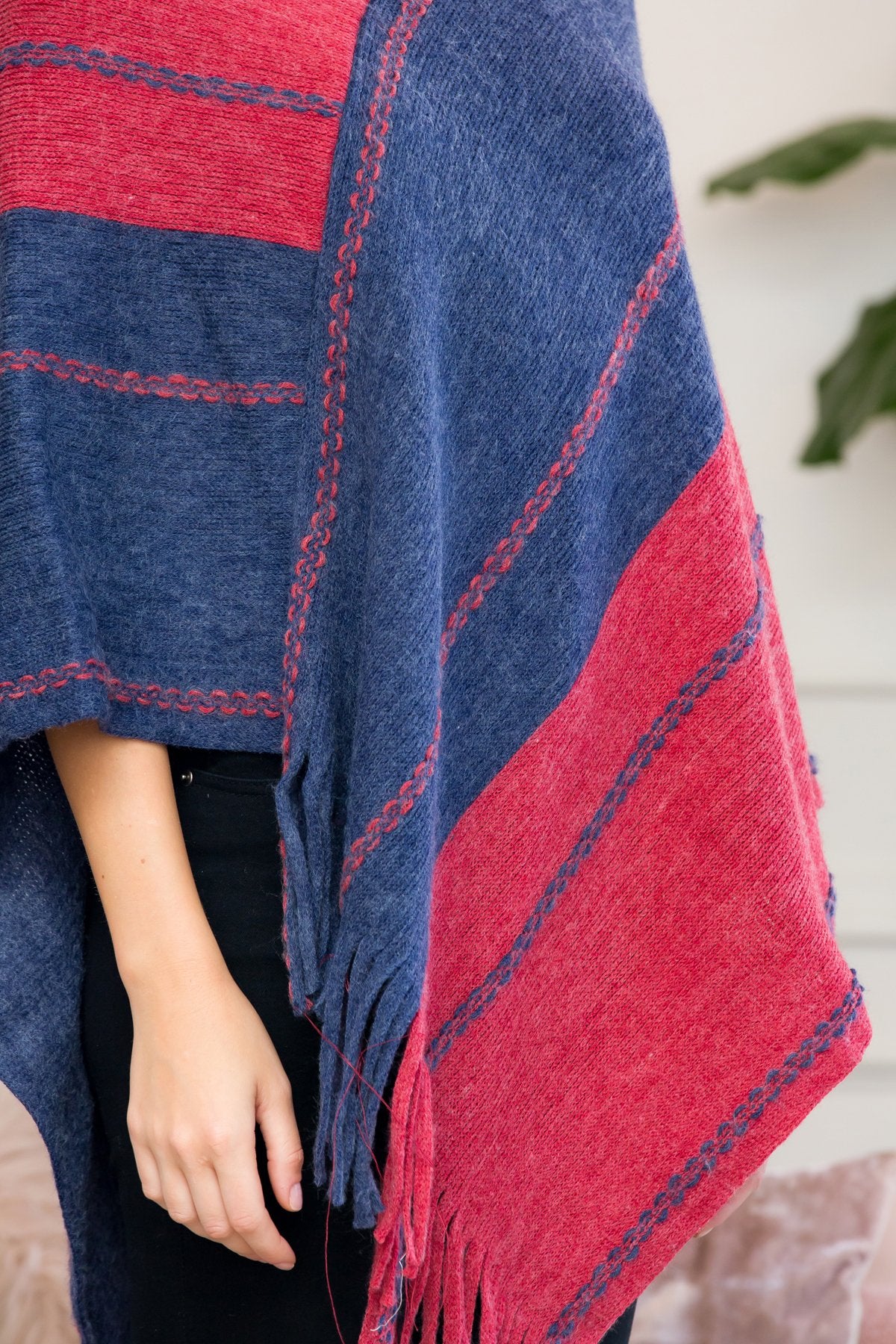 Red Blue Two Tone Chain Print Fringe Poncho